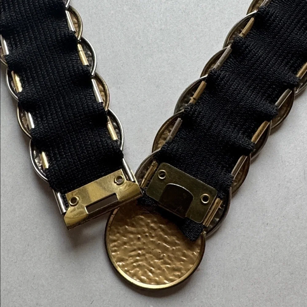 Vintage Gold Silver Tone Circle Belt Womens S/M 70’s stretchy Metallic Disco